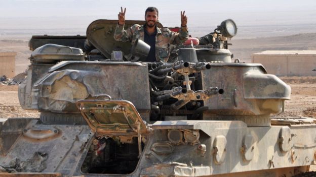 Снимка Би Би СиСирийските правителствени сили и елитната дивизия Tiger