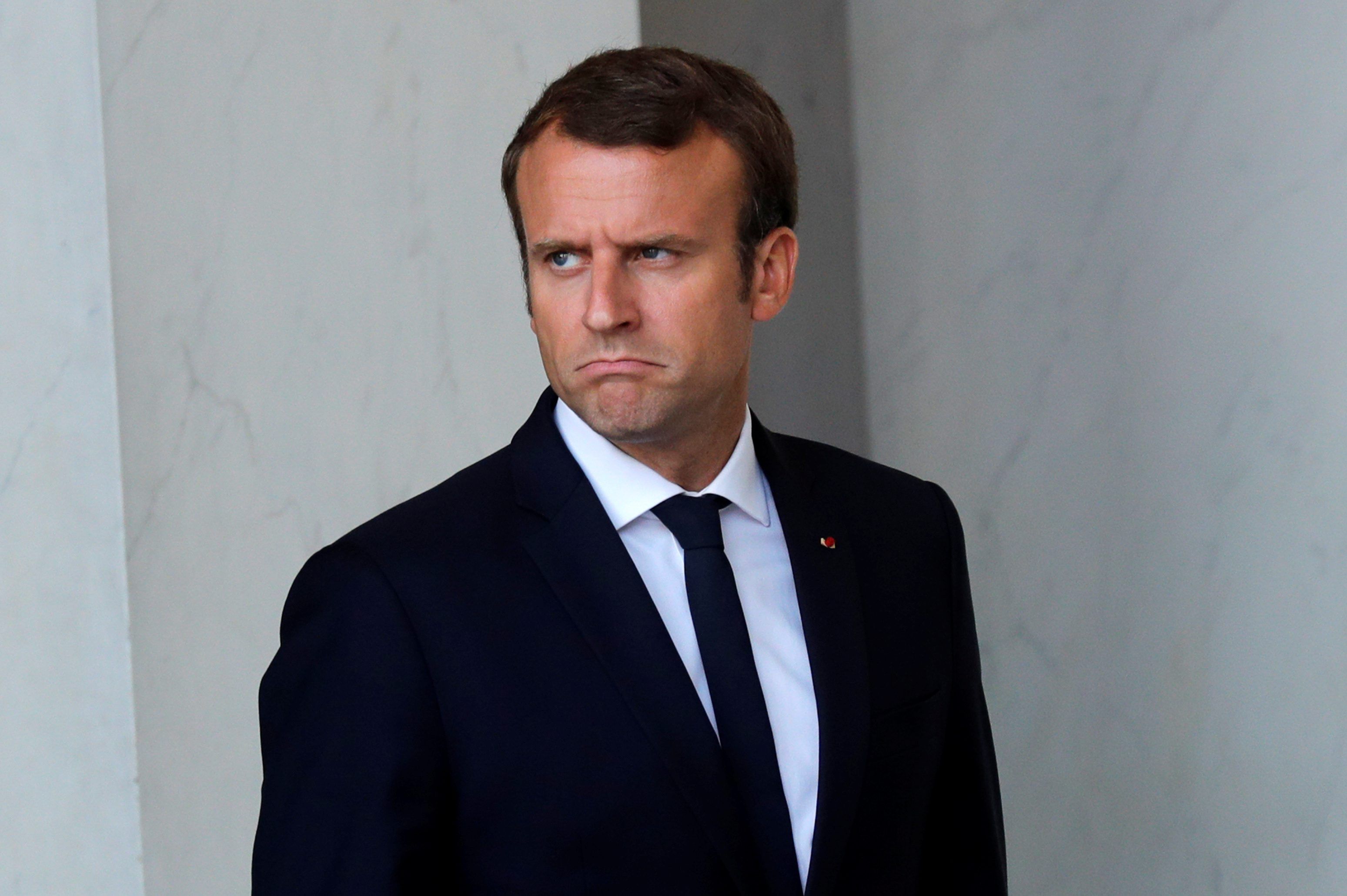 Френската асоциация Антикор подаде жалба срещу дясната ръка на президента