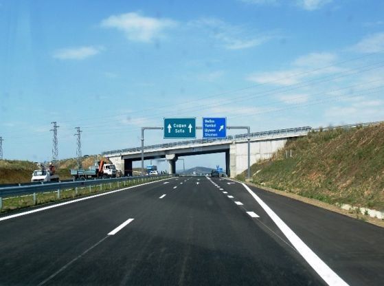 Общо девет са предвидените за изграждане автомагистрали в страната ни
