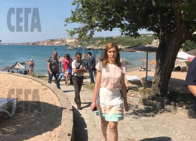 Министърът на туризма Николина Ангелкова обясни че при извършените вчера