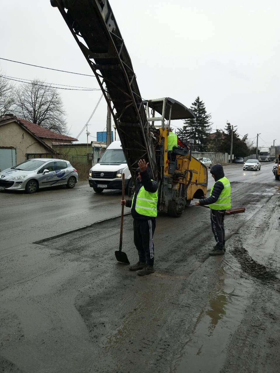 Снимка Столична общинаПрез днешния ден се извършват аварийни ремонти на