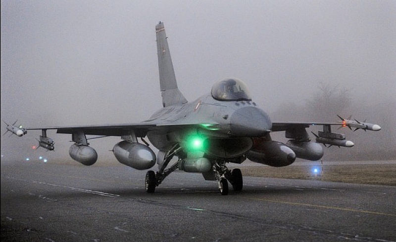 Снимка БГНЕСДва самолета F 16 на Военновъздушните сили на Израел са