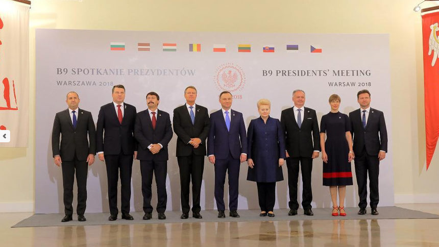 Президентите на девет източноевропейски страни, сред които и Румен Радев,