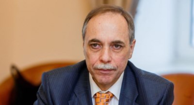 Доскорошният посланик на България в Москва Бойко Коцев влиза в