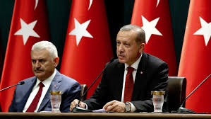 Премиерът на Турция Бинали Йълдъръм приветства оглавяваните от САЩ ракетни