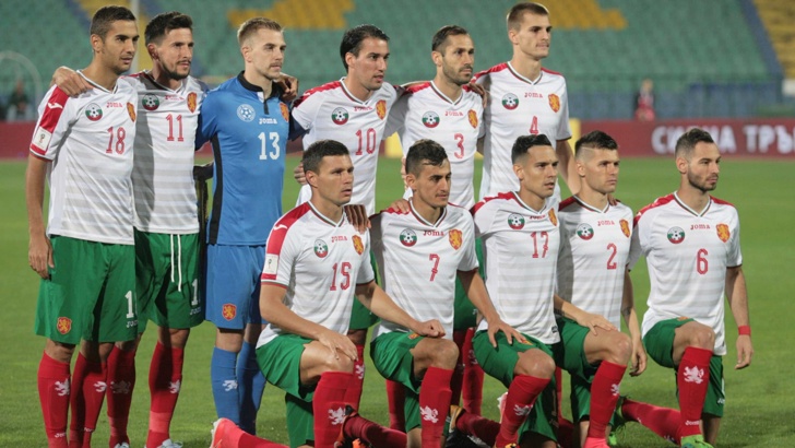 Снимка БГНЕСБългарският национален отбор по футбол се изкачи с 14