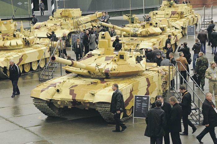 На оръжейните изложения танкът Т 90С се предлага в пустинен вариант