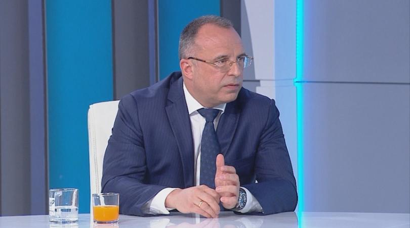 Земеделският министър Румен Порожанов заяви пред БНТ, че въвеждането на