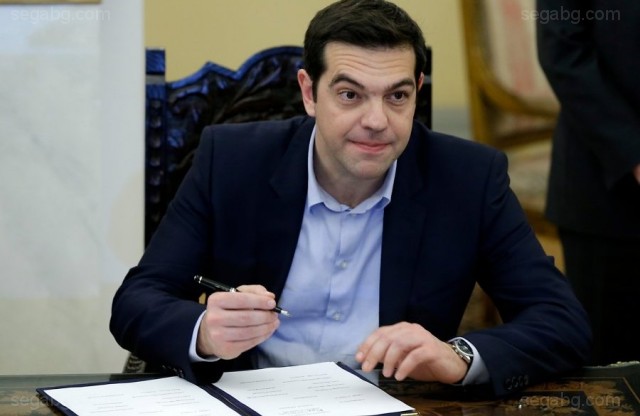Премиерите на Гърция и Македония - Алексис Ципрас (на снимката)
