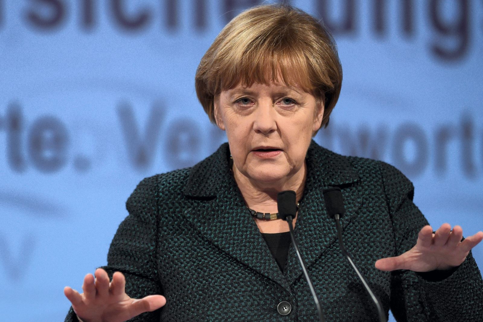 Германският канцлер Ангела Меркел заяви че просто е грешно да