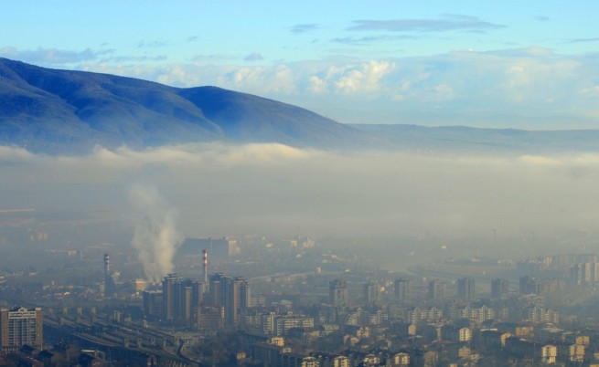 Опасно мръсен ще бъде въздухът в почти цяла София днес
