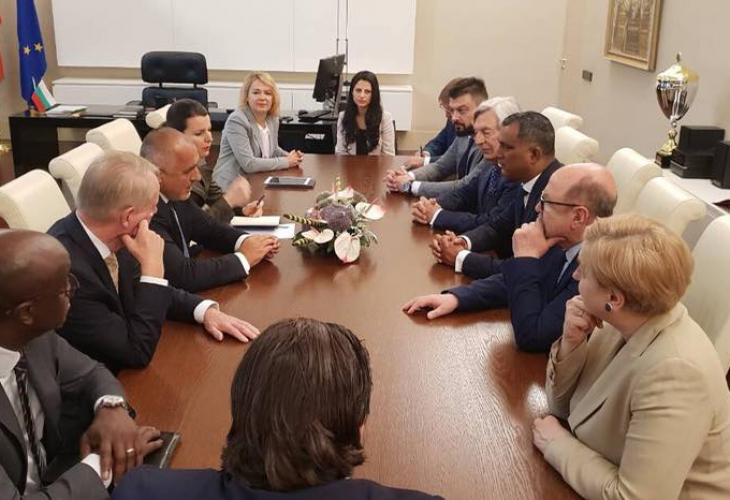 Снимка ФейсбукЕвродепутатът Николай Бареков се похвали във Фейсбук със среща
