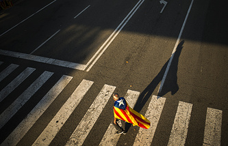 Снимка ТАССОтстраненият от длъжност премиер на Каталуния Карлес Пучдемон се
