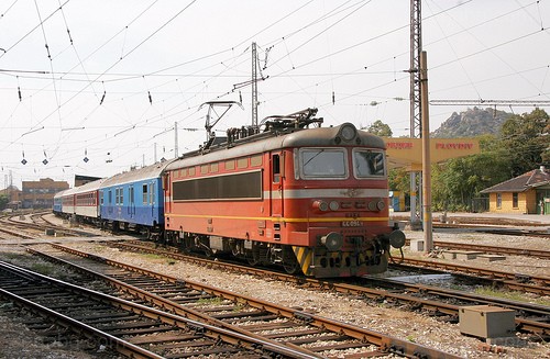 След рехабилитацията на жп линията Пловдив – Бургас ще намалим