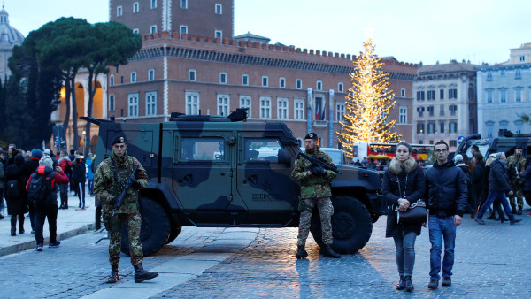 Снимка Би Ти Ви В Италия също нивото на сигурност