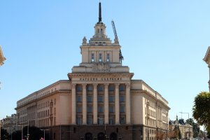 Пет формации влизат в НС при 7.08% обработени протоколи