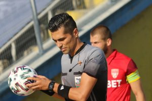 ЦСКА настоя да бъдат сменени реферите на реванша с 