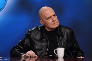 Слави Трифонов окончателно загуби дело за клевета за 100 000 лв.