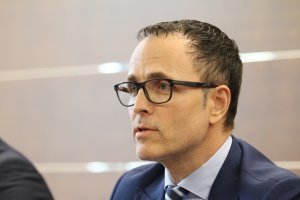 Стоян Мавродиев е хванат по самолетната резервация Дубай-Белград