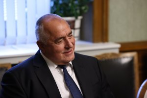 Борисов се подигра на София за липсата на детска болница