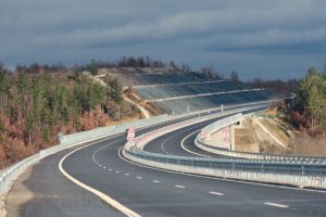 Обществени поръчки за 5.6 млрд. евро чакат плащане тази година