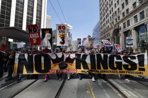 Нова вълна от протести 