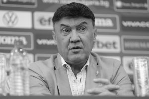 Почина Борислав Михайлов