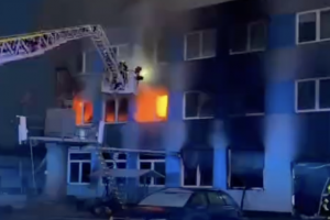 Задържаха в България заподозрян за палежа на чешка военна фабрика