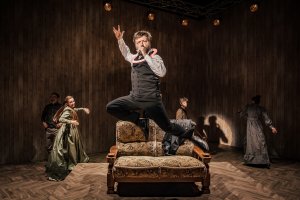 Карл Маркс ни гостува като герой от 