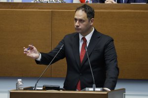 ПБ ще остави договора с Украйна, какъвто е