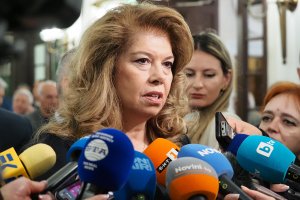 Йотова започва консултации за нов състав на ЦИК