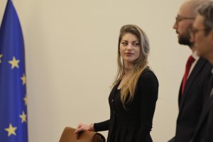 ЕК вероятно ще удължи срока за парите по ПВУ