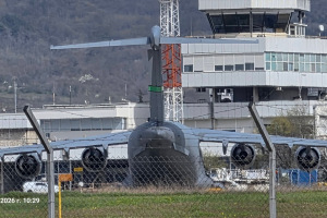 Американските военни самолети кацнаха и на летище Варна