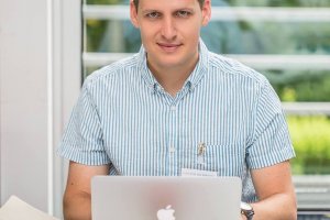 Еврото е предимството на България 
пред Румъния, според експерт от Букурещ