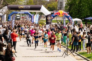 Младежи ще бягат на UNIRUN за каузата на бездомните кучета