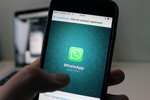 Разкрита е схема за изтичане на съобщения от WhatsApp