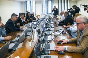 Прокурорската колегия пробва да подлее вода на бунтар срещу Сарафов