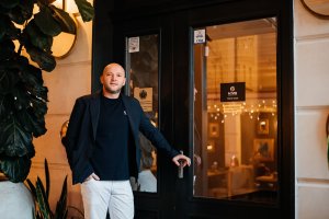 Собственикът на КУБ е напуснал 
България, според Бойко Рашков
