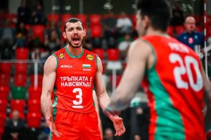 Волейболните национали оглавиха класирането на 