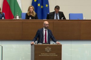 Новата власт: Не очаквайте реформи в редовния бюджет за 2026 г.