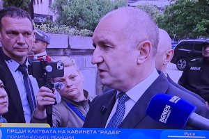 Радев: С временните комисии искат 
да убият енергията на парламента