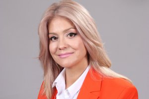 Шефката на НДК отказа да каже заплатата си, но тя 