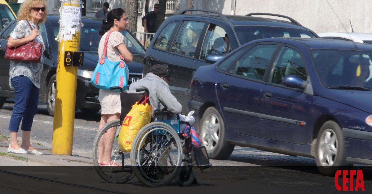 Хора с доказан дефицит на горните и долните крайници ще могат