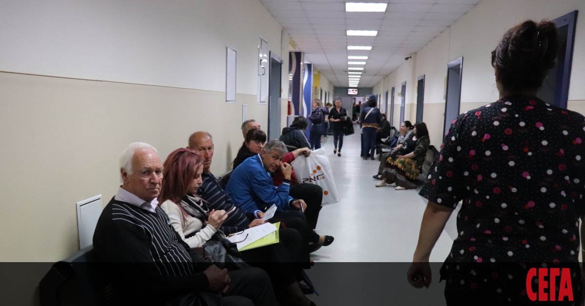 Drzhavata She Plasha Zdravnite Zastrahovki Na Deca I Pensioneri Sega