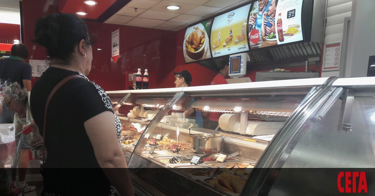 Бактерии на салмонела в почти 21 тона птиче месо, произведено в Полша,