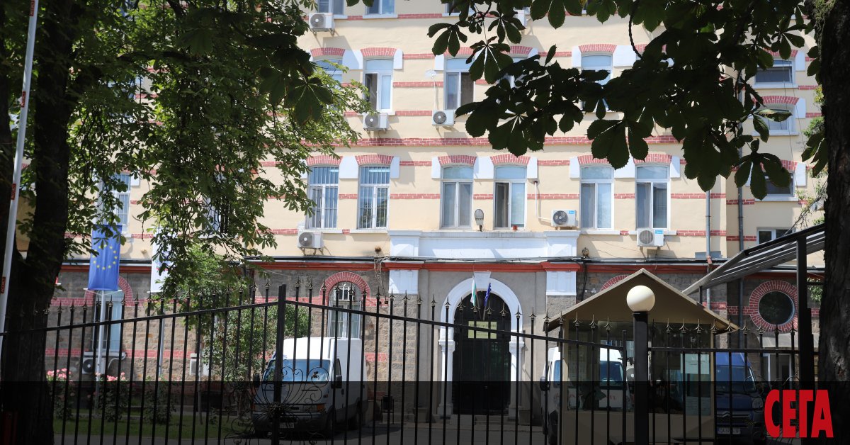 Заплашен от протест на надзирателите в затворите премиерът Бойко Борисов