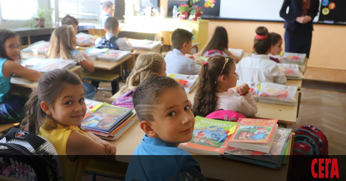 Днес ще се проведе национално външно оценяване по математика за