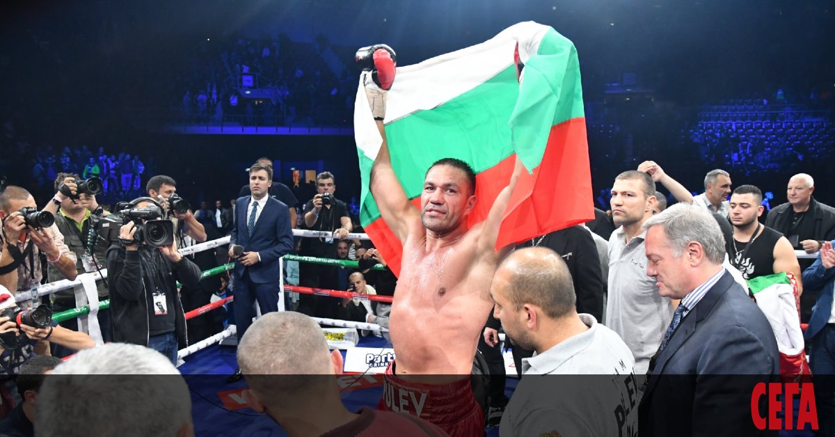 Антъни Джошуа вероятно ще избере мач с Кубрат Пулев, ако