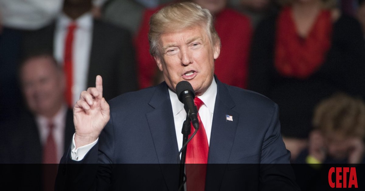 Доналд Тръмп помилва десетки хора в последния ден като президент