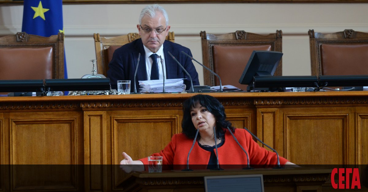 На фона на протестите на бизнеса срещу рекордно скъпия борсов